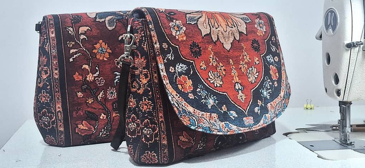 کیف پنلی مخمل زنانه